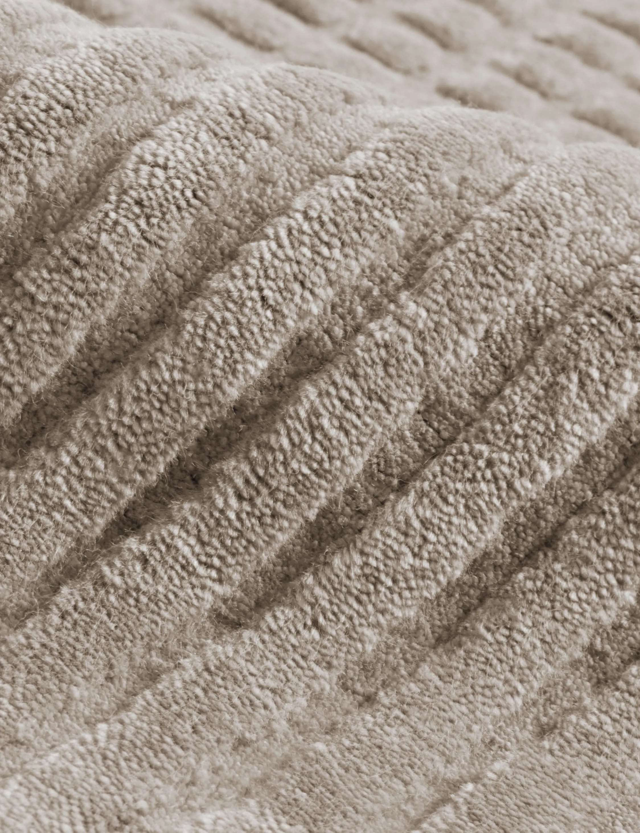 Halden Hand-Loomed Rug