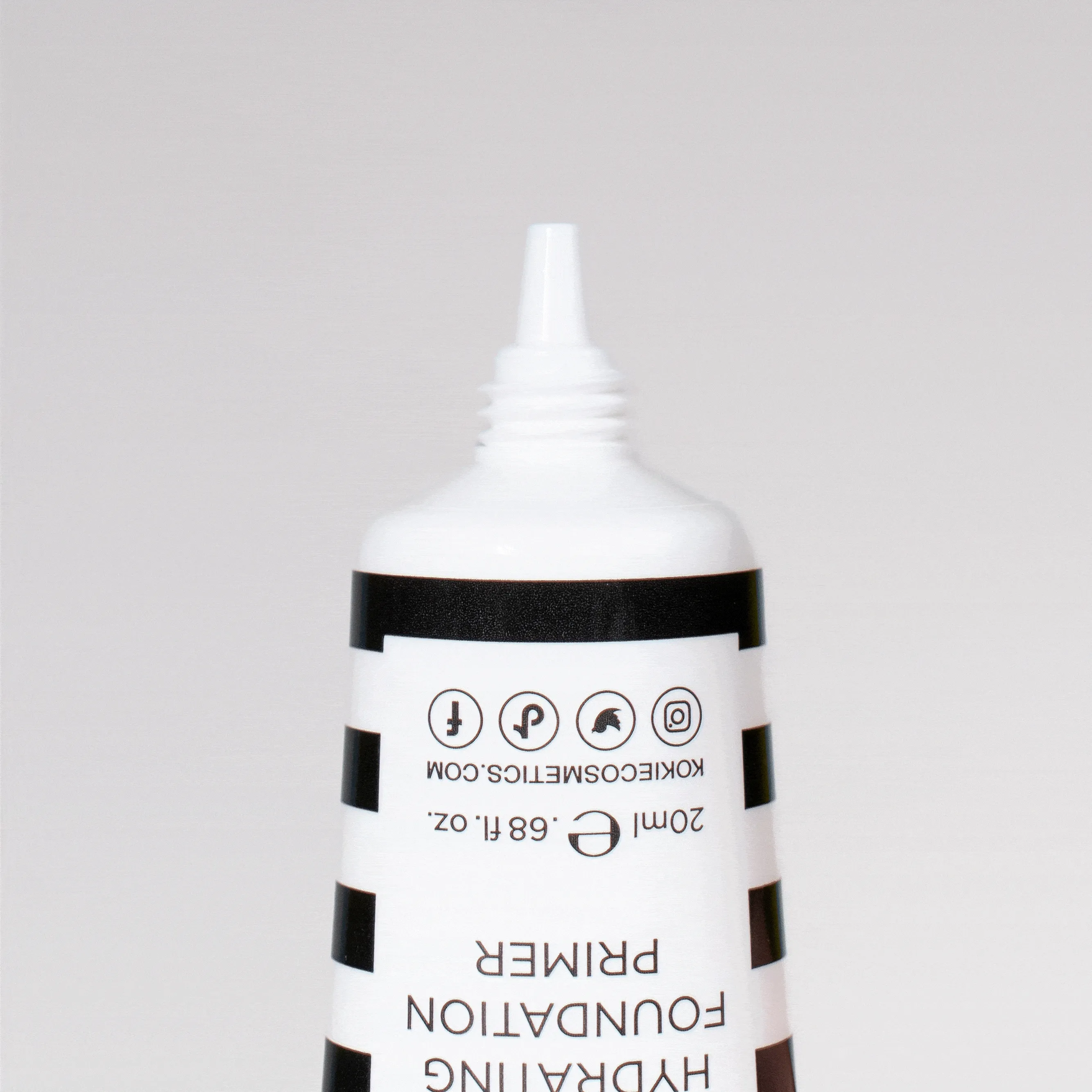 SMOOTH GLOW HYDRATING FOUNDATION PRIMER