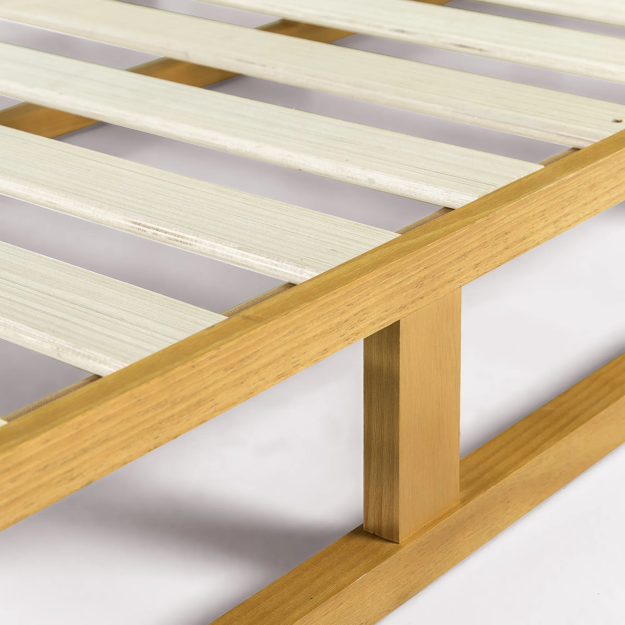Zinus 8" Platform Bed Base